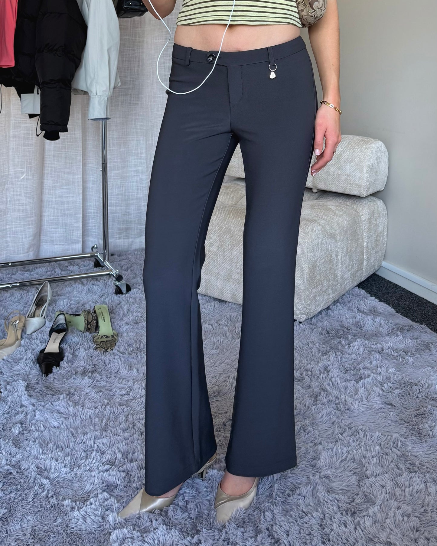 Heart Charm Low Rise Pant | Charcoal