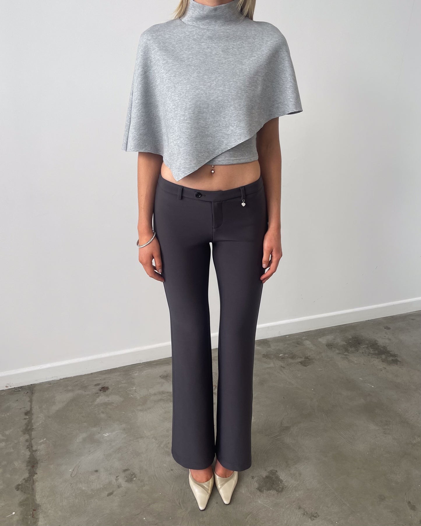 (COMING SOON) Heart Charm Low Rise Pant | Charcoal