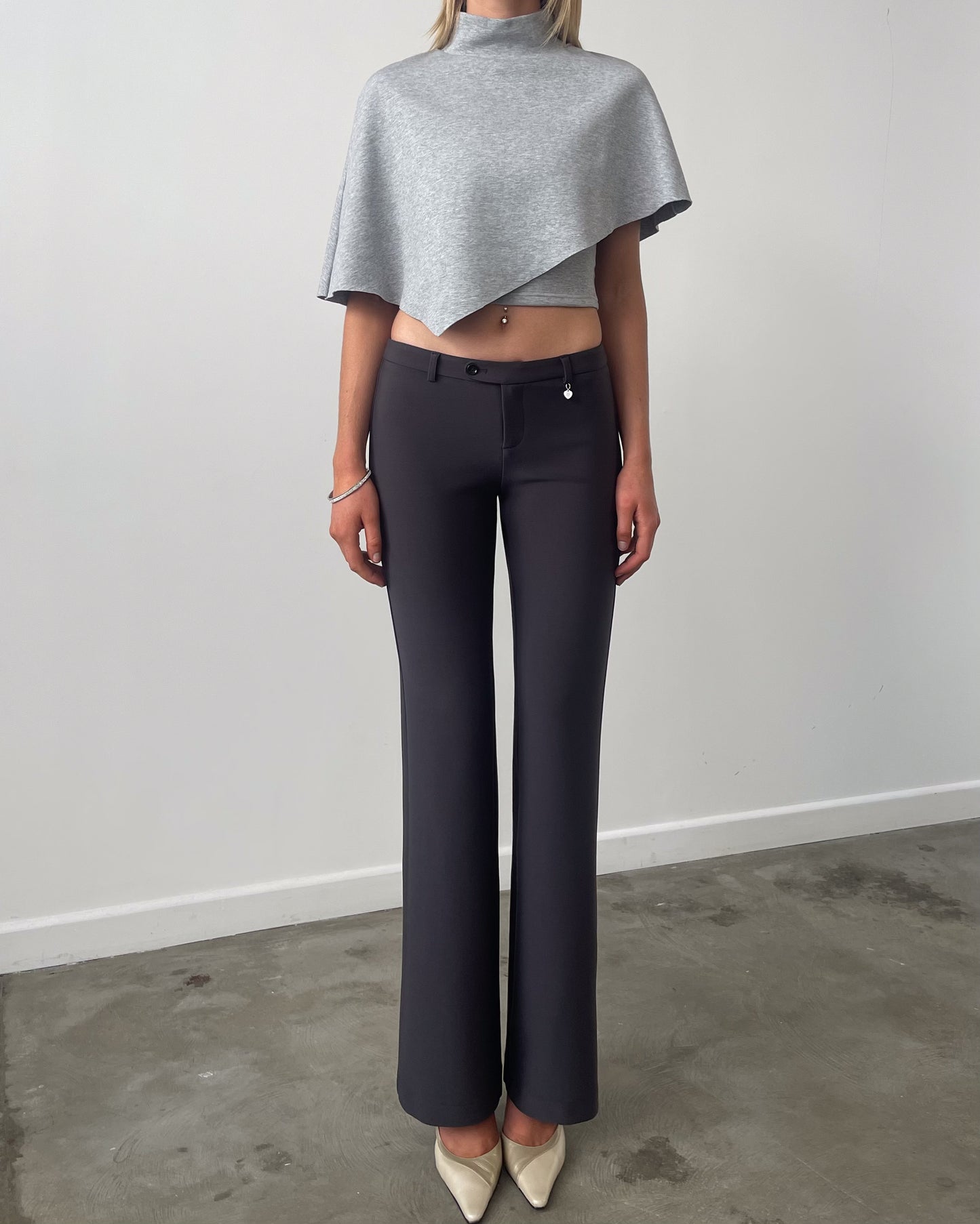 (COMING SOON) Heart Charm Low Rise Pant | Charcoal